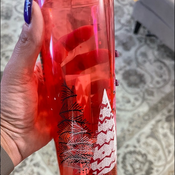 Starbucks bottle - Picture 2 of 3